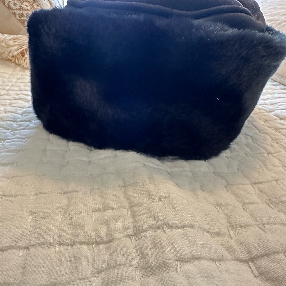 Parkhurst Black Faux Fur Hat